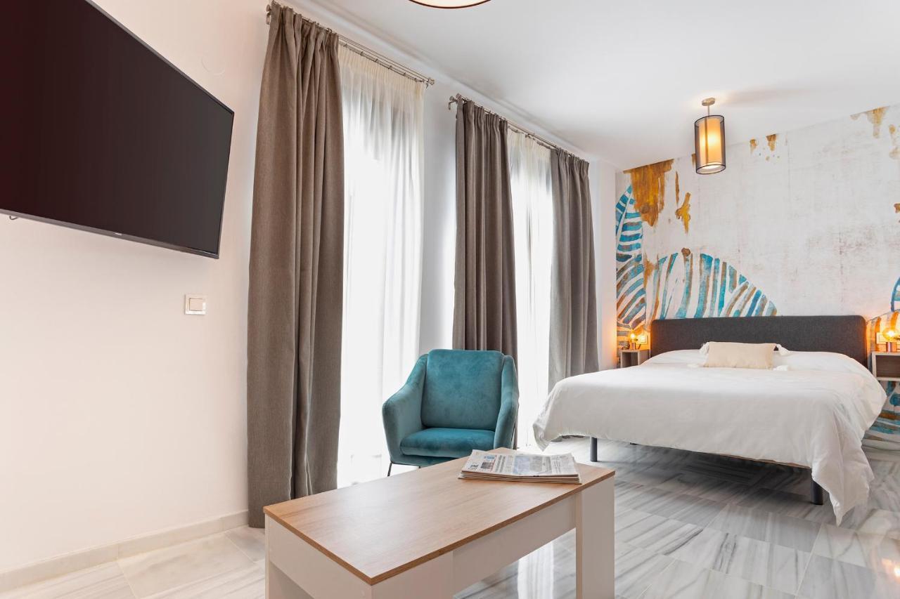 Malaga Rivas 34 Suites Homes Eksteriør billede