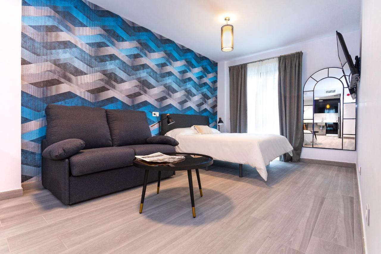Malaga Rivas 34 Suites Homes Eksteriør billede
