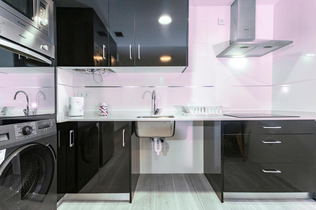 Malaga Rivas 34 Suites Homes Eksteriør billede