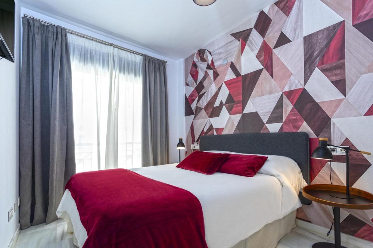 Malaga Rivas 34 Suites Homes Eksteriør billede